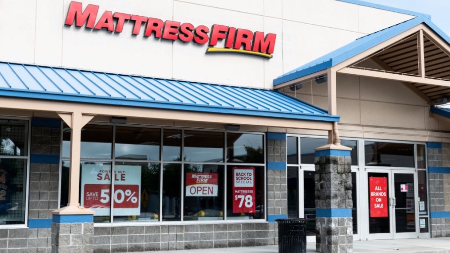The creditor support agreement with lenders of Mattress Firm parent Steinhoff also provides a 20 percent ownership stake to shareholders.