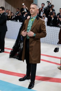 Jeremy Strong
