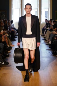 230609 Daniel W Fletcher AW23 London Fashion Week, Royal Academy Credit: Ben Broomfield Credit Social: @photobenphoto Copyright: Ben Broomfield Photography 07734 852620 photo@benbroomfield.com www.benbroomfield.com