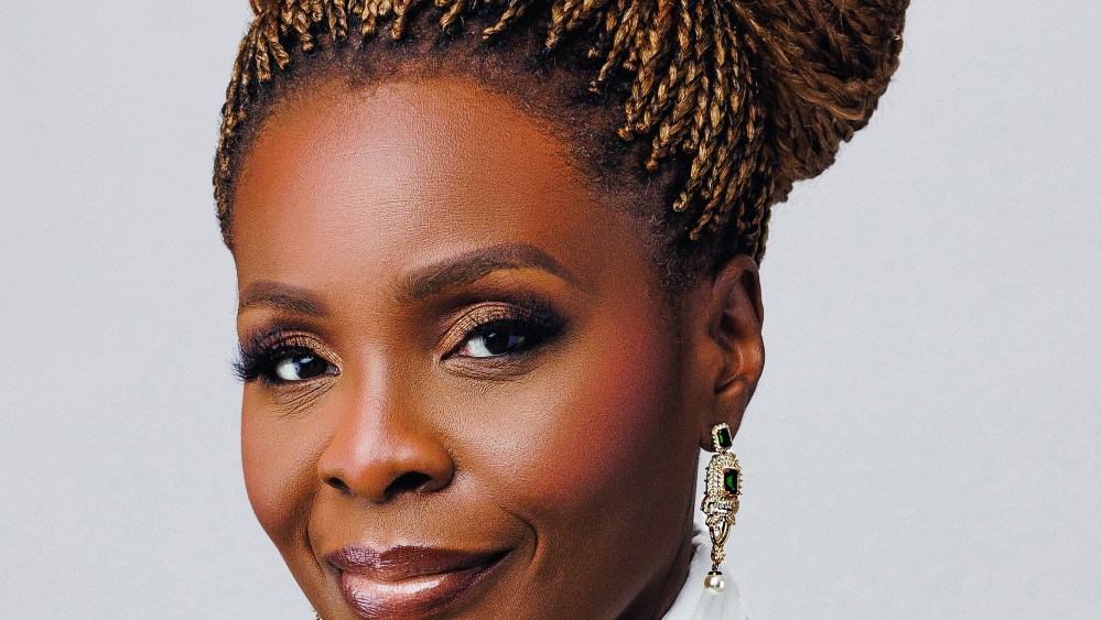 Portrait Olajumoke Adenowo