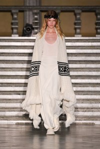 Max Mara Resort 2024