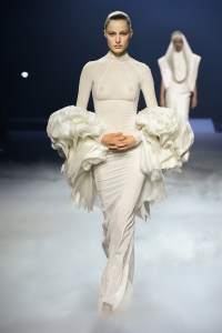 Ashi Studio Couture Fall 2023