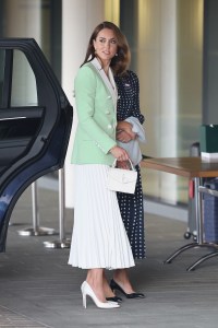 LONDON, ENGLAND - JULY 04: Catherine, Princess of Wales attends day two of the Wimbledon Tennis Championships at All England Lawn Tennis and Croquet Club at All England Lawn Tennis and Croquet Club on July 04, 2023 in London, England. (Photo by Neil Mockford/GC Images)
