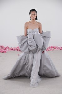 Giambattista Valli Couture Fall 2023