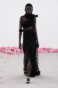Giambattista Valli Couture Fall 2023