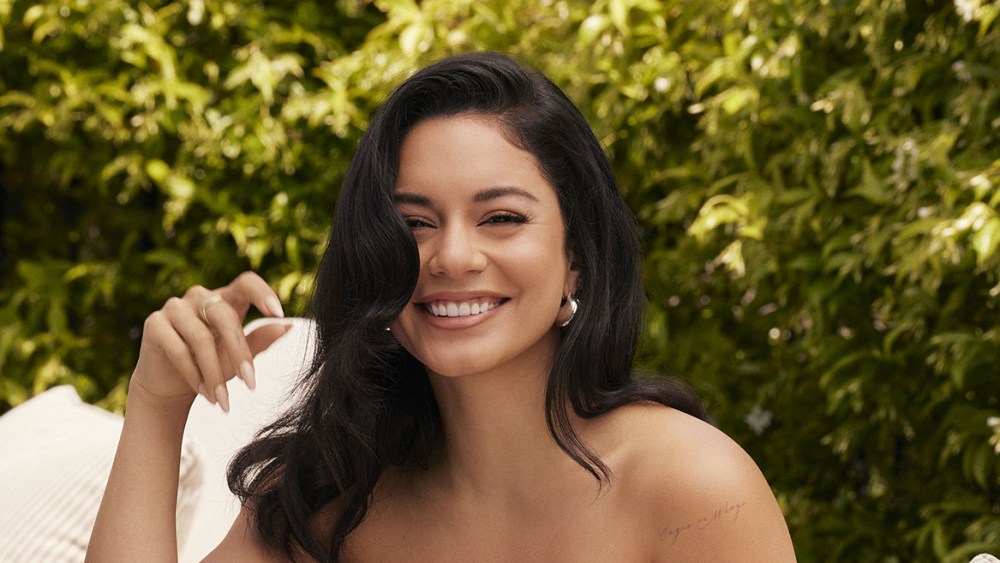 Vanessa Hudgens, Ipsy, Beauty Box