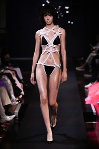 Viktor and Rolf Couture Fall 2023