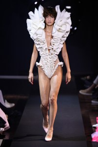 Viktor and Rolf Couture Fall 2023