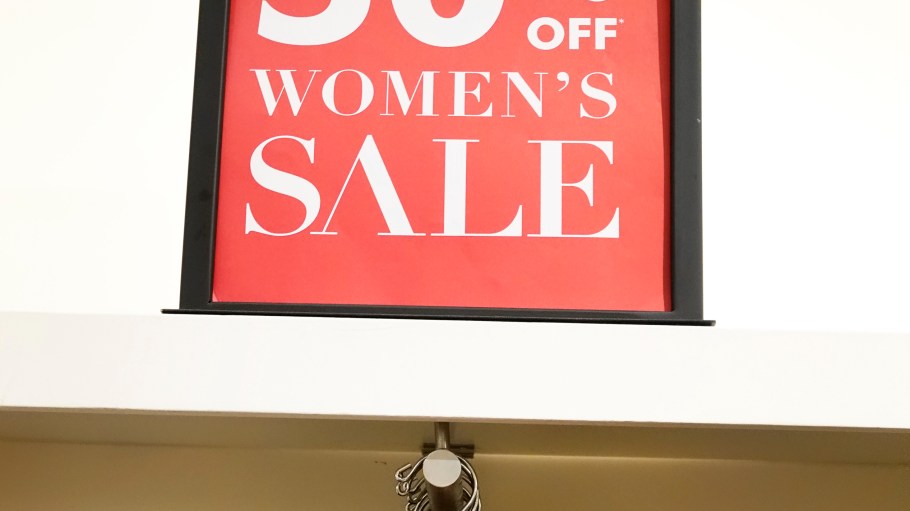 A clothing store sale sign in Florida.