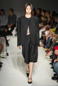 16Arlington RTW Spring 2024