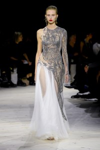 Model on the runway at Alexander McQueen Ready To Wear Spring 2024 held at Careau du Temple on September 30, 2023 in Paris, France.