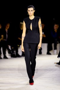 Model on the runway at Alexander McQueen Ready To Wear Spring 2024 held at Careau du Temple on September 30, 2023 in Paris, France.