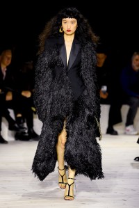 Model on the runway at Alexander McQueen Ready To Wear Spring 2024 held at Careau du Temple on September 30, 2023 in Paris, France.