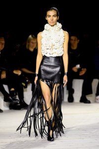 Model on the runway at Alexander McQueen Ready To Wear Spring 2024 held at Careau du Temple on September 30, 2023 in Paris, France.