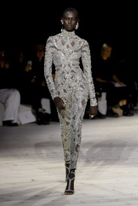 Model on the runway at Alexander McQueen Ready To Wear Spring 2024 held at Careau du Temple on September 30, 2023 in Paris, France.