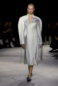 Model on the runway at Alexander McQueen Ready To Wear Spring 2024 held at Careau du Temple on September 30, 2023 in Paris, France.