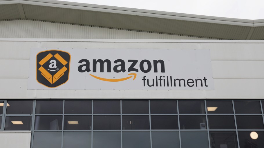 Amazon is enabling sellers to distribute products in bulk from the online giant's warehouses to fulfillment channels and retail stores not affiliated with the tech titan.