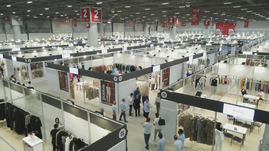 The show floor spanned for than 350,000 square feet.