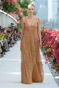 Michael Kors RTW Spring 2024