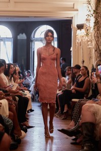 Mirror Palais RTW Spring  2024