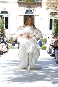 Bosideng RTW Spring 2024