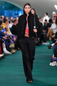 Burberry RTW Spring 2024