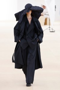 Issey Miyake RTW Spring 2024