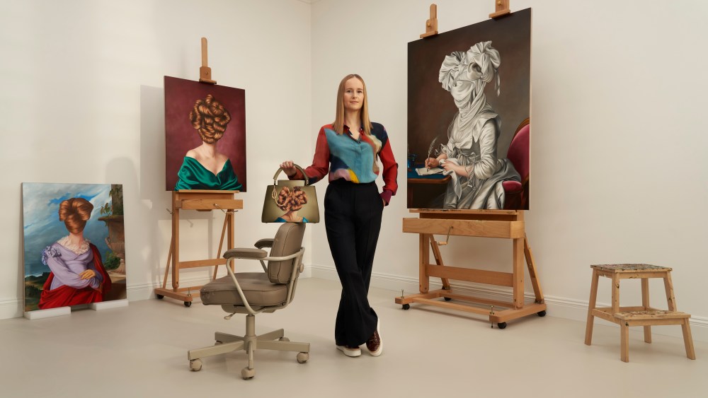 Ewa Juszkiewicz with her Artycapucines design.