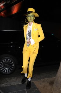 Gigi Hadid, the mask, jim carrey, , Halloween Party, Celebrity Halloween Costumes, Halloween Costumes Inspiration, Halloween Costumes Ideas,