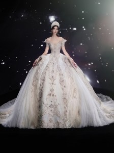 The Atelier by Professor Jimmy Choo Bridal Fall 2024