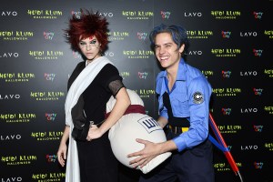 Dylan Sprouse, Barbara Palvin, Heidi Klum, Halloween Party, Celebrity Halloween Costumes, Halloween Costumes Inspiration, Halloween Costumes Ideas, Future Trunks