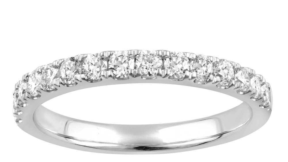 A style from Walmart's lab-grown diamond collection.