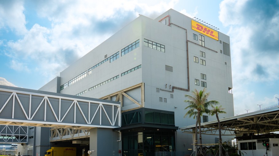 The Hong Kong site’s peak handling capacity has increased by almost 70 percent to 125,000 shipments per hour, handling close to 20 percent of DHL Express global shipment volume.