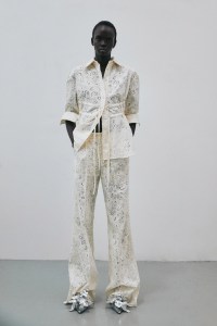 Aknvas Pre-Fall 2024