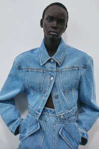 Aknvas Pre-Fall 2024