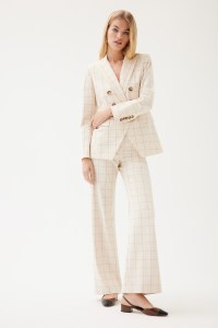 Veronica Beard Pre-Fall 2024