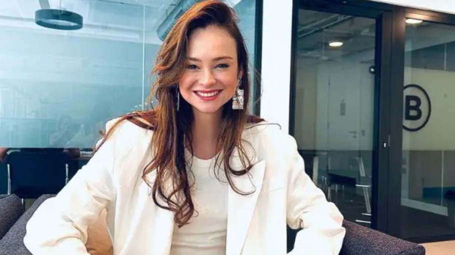Özgecan Üstgül, Myth AI’s founder and CEO, wears a white jacket.