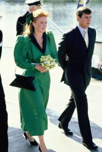 SCRABSTER, UNITED KINGDOM - AUGUST 15:  Prince Andrew and his wife Sarah Ferguson, Duchess of York, arrive in Scrabster for the annual summer holiday In Scotland on August 15, 1986 in Scrabster, Scotland.  (Photo by Georges De Keerle/Getty Images)