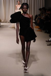 Giambattista Valli Couture Spring 2024
