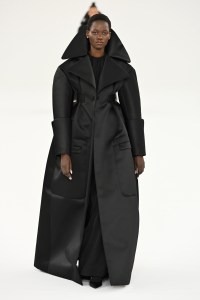 Viktor & Rolf Couture Spring 2024