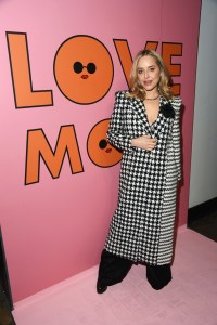 Jenny Mollen at the Alice + Olivia Fall 2024 ready-to-wear show