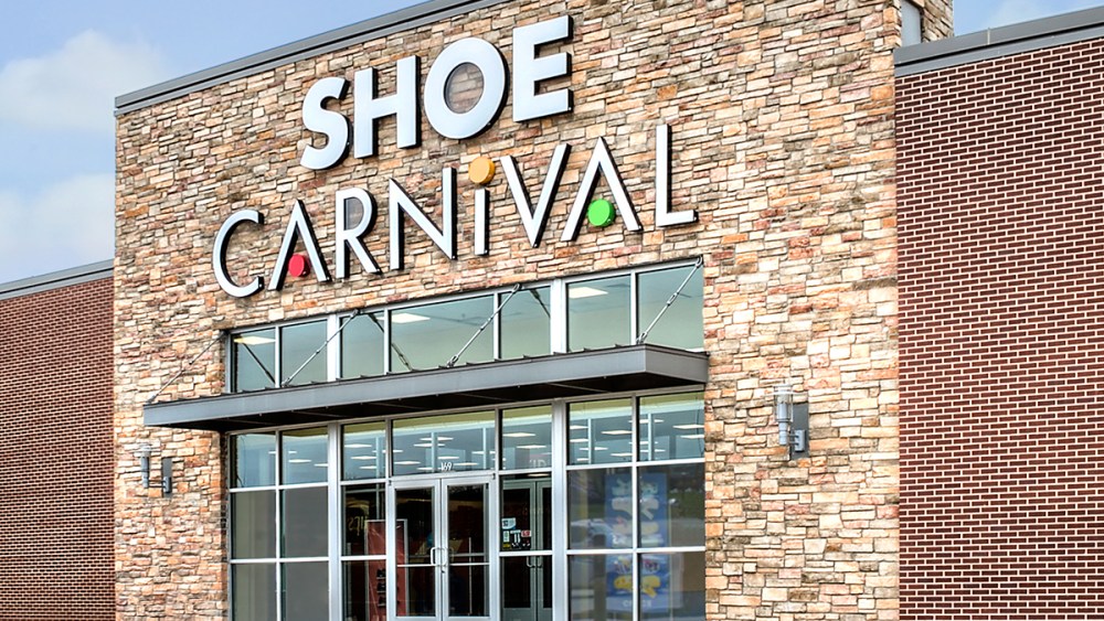 Shoe Carnival, shoe retail, shoe store