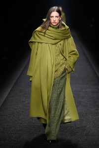 Alberta Ferretti Fall 2024 Ready-to-Wear Collection at Milan Fashion Week