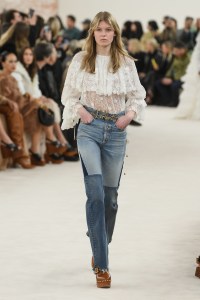 Chloé Fall 2024 Ready-to-Wear Collection at Paris Fashion Week