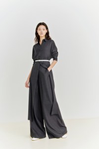 Theory fall 2024 ready-to-wear collection at New York Fashion Week