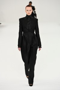 Viktor & Rolf Couture Spring 2024