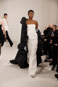 Valentino Couture Spring 2022