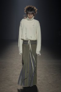 Ann Demeulemeester Fall 2024 Ready-to-Wear Collection at Paris Fashion Week