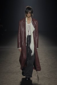 Ann Demeulemeester Fall 2024 Ready-to-Wear Collection at Paris Fashion Week