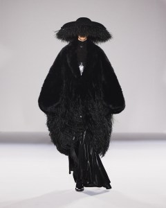 Chen Peng Fall 2024 Ready-to-Wear Collection at Paris Fashion Week